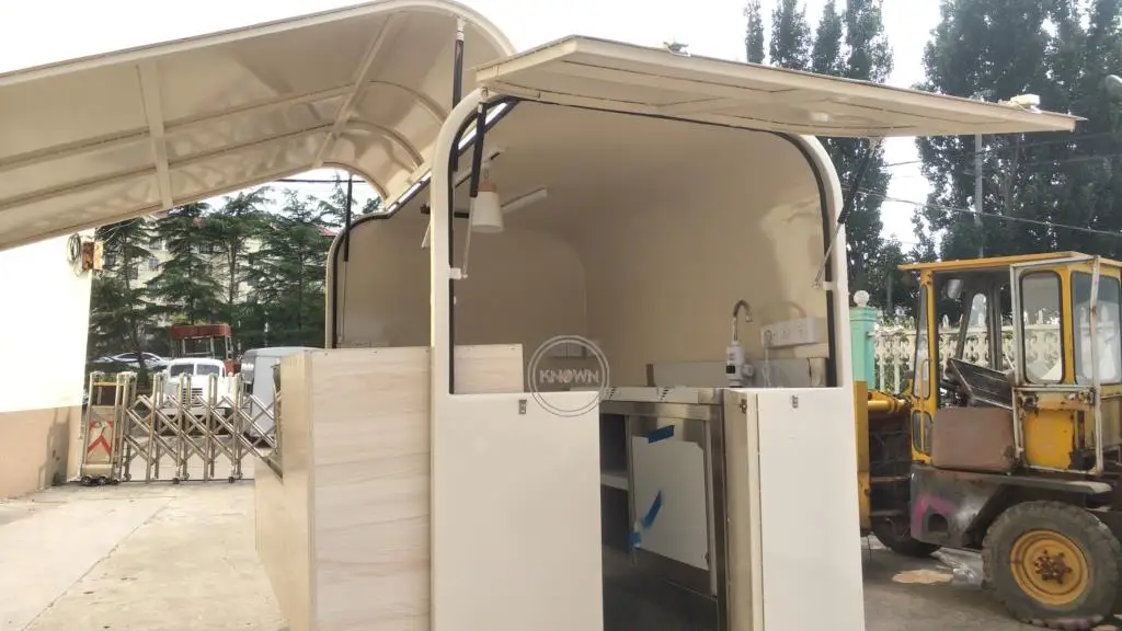 أوروبا المحمول الكهربائية الكبار دراجة ثلاثية العجلات عصير الآيس كريم شاحنة كشك فان البيرة بار توك توك عربة الغذاء للبيع وجبات خفيفة والمشروبات