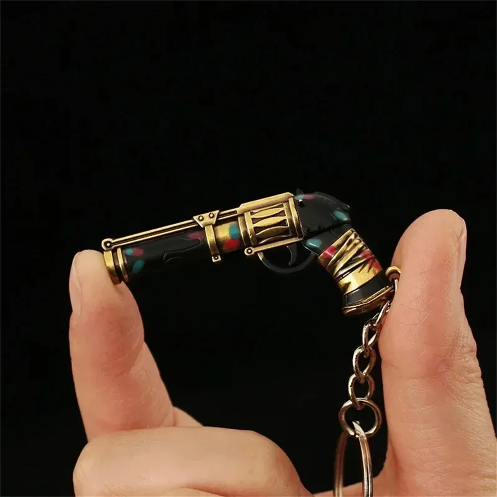 Arcane Jinx Gun Metal Keychain League of Legends Character Keyring for Backpack Car Accessory Decorations Gifts for Toys