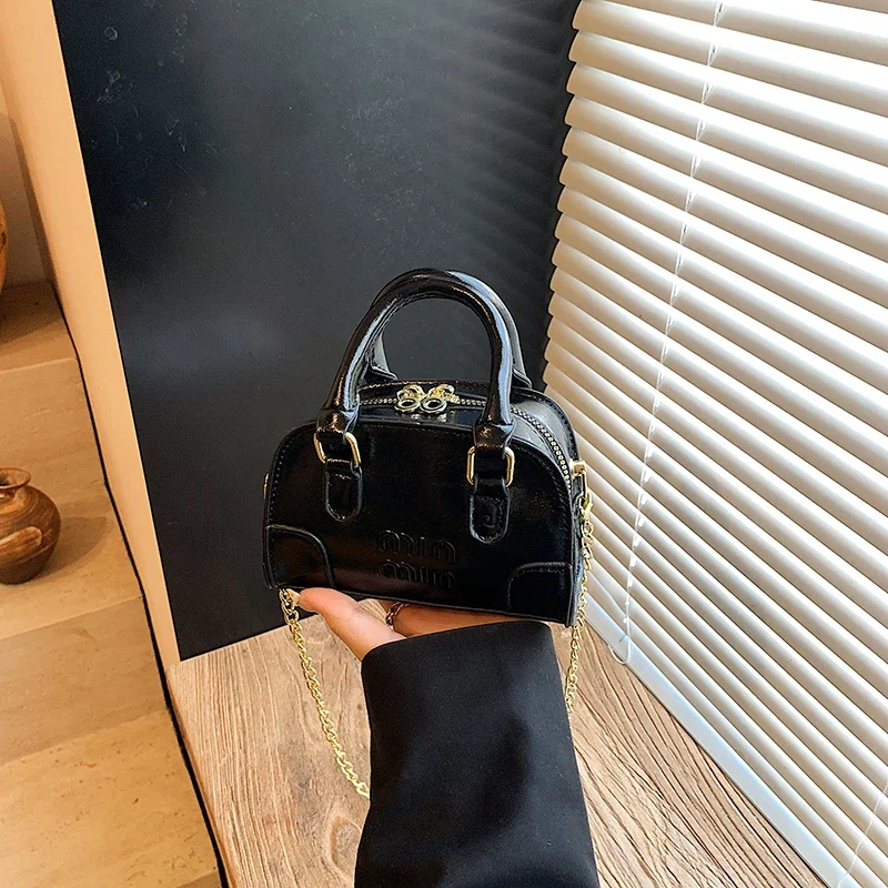 

Women's Leather Crossbody Bag, Spacious Tote Bag For Practical Ladies, Luxury Brand Handbag By Top DesignerMom' Bag