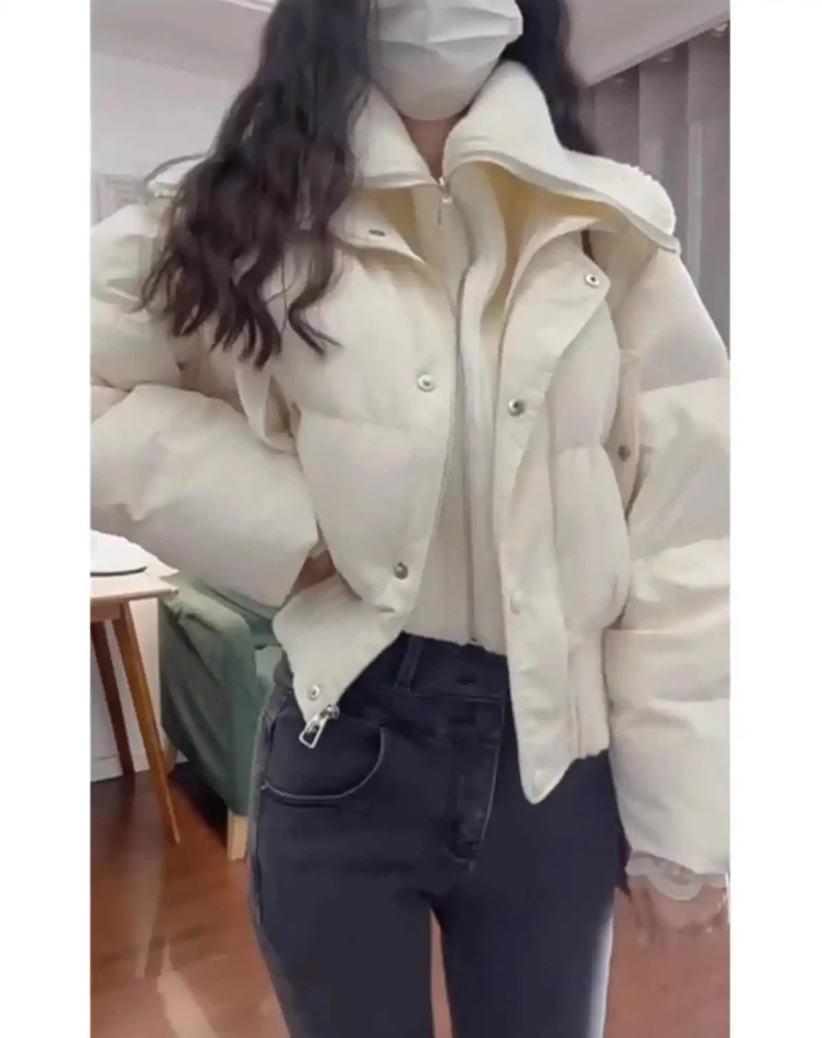 

Autumn Winter Women Fake Two Pieces Padded Jacket Turn-down Collar Crop Down Jacket Korean Thick Parkas Outwears Designer