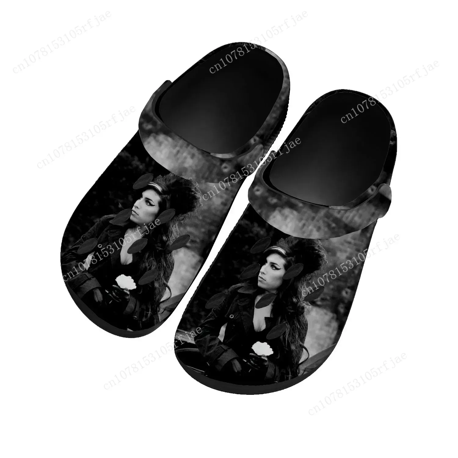 

Amy Winehouse Singer Fashion Home Clogs Custom Water Shoes Mens Womens Teenager Shoe Garden Clog Breathable Beach Hole Slippers