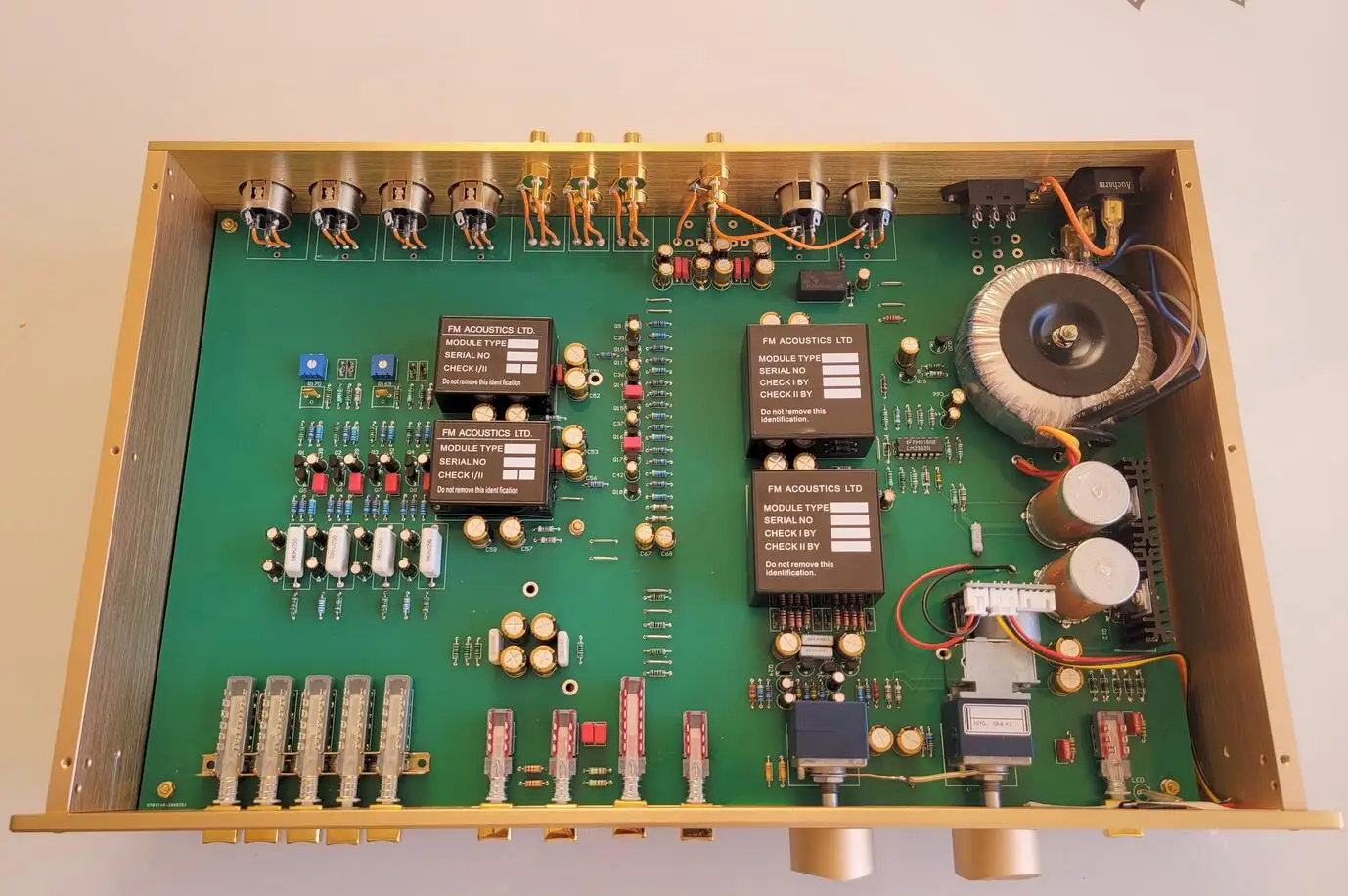 Condensatore del filtro REO ad alta versione FM255 FM255MK2 HIFI preamplificatore del telecomando completamente bilanciato di fascia alta