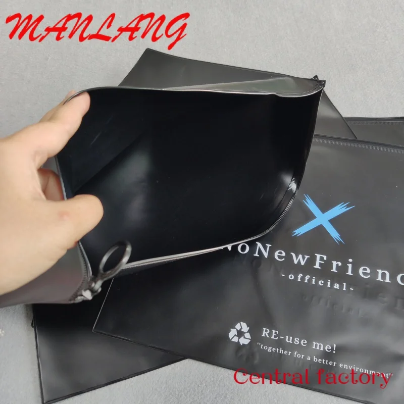 Custom  Eco Friendly Black Ziplock Bag For Clothings Custom Recycled Packaging Zip Bag Frosted Black Plastic Bags