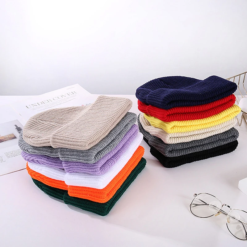 秋冬の女性用ウール帽子 カールソリッドカラー 多用途帽子 男女兼用 フリップコールドハット ドームニット帽子