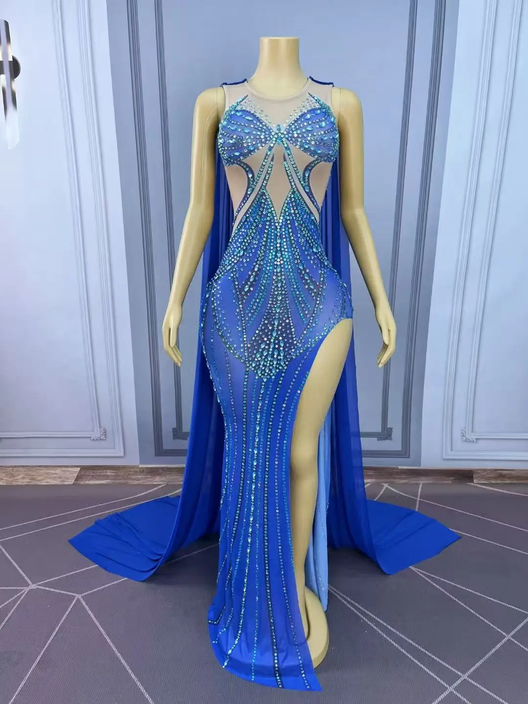 Luxe high-end sprankelende blauwe strass mantel jurk outfit sexy hoge split mesh jurk feest prom rode loper show podiumkleding