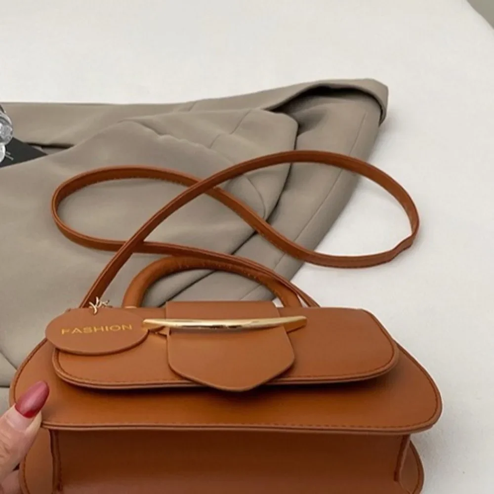 Kreative PU-Leder Damen Umhängetasche Leichtgewichtige Verstellbare Riemen Damen Schultertasche Multifunktionale Messenger-Tasche Reise – Detail 3