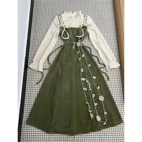 Vestido Retro de dos piezas estilo bosque para otoño e invierno, nuevo vestido de manga larga con cuello de borde de hongo, cintura delgada y vestido largo