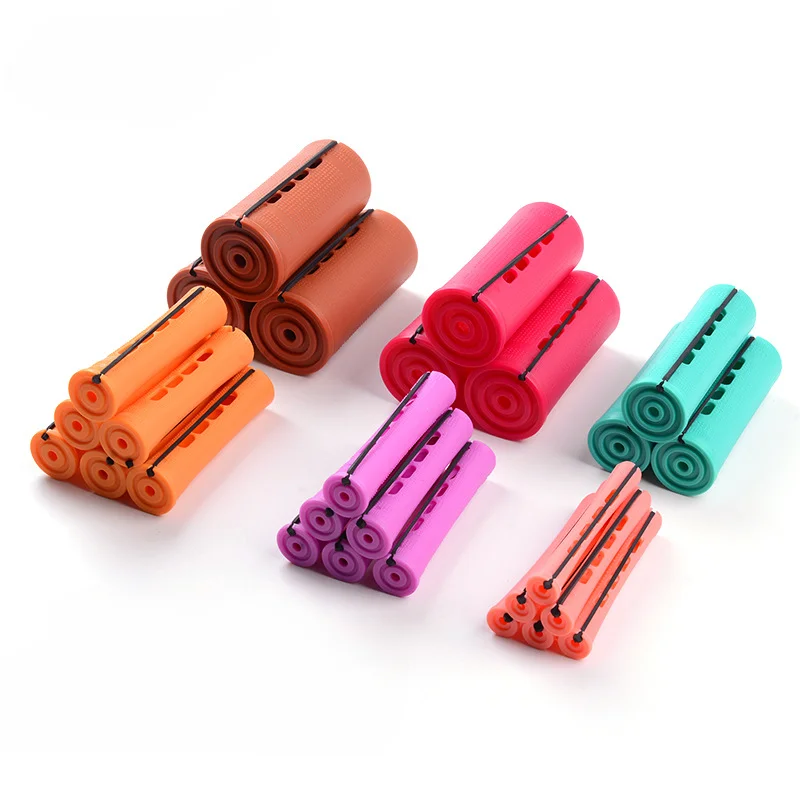 

Набор из 5 больших бигуди для завивки волос с крышкой и эластичной лентой! Идеально подходит для легкой укладки волос, создает локоны, которые держатся весь день.