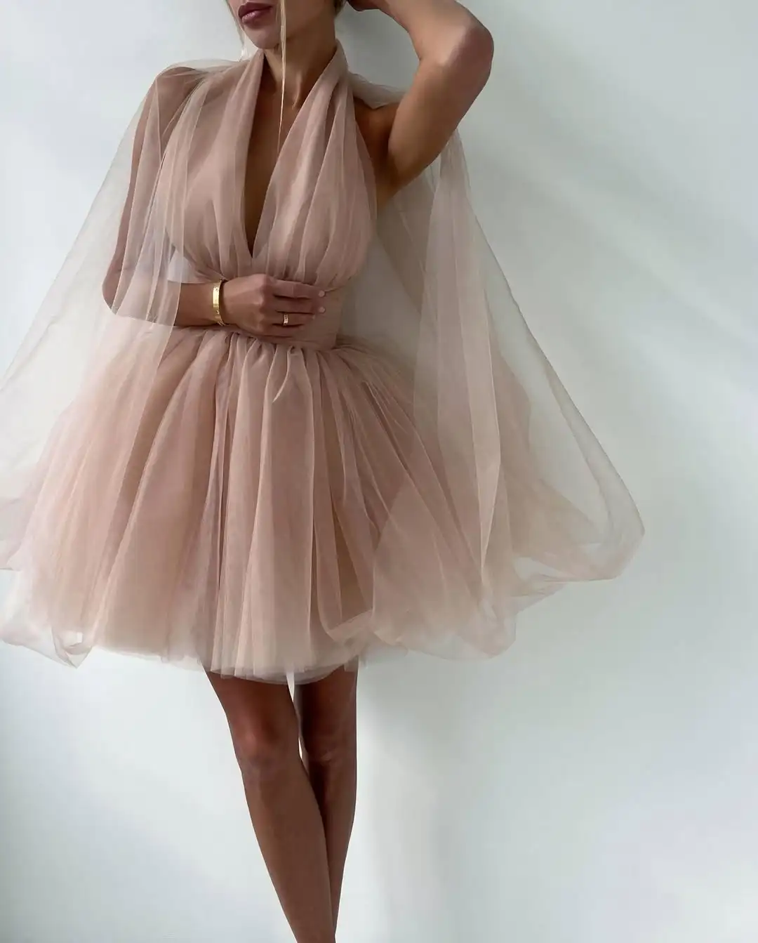 MD Elegant Meat Pink Tulle Prom Dress Bespoke Occasion Modern Dress Simple Photo Shoot Deep V Neck Evening Dress Customized 2025
