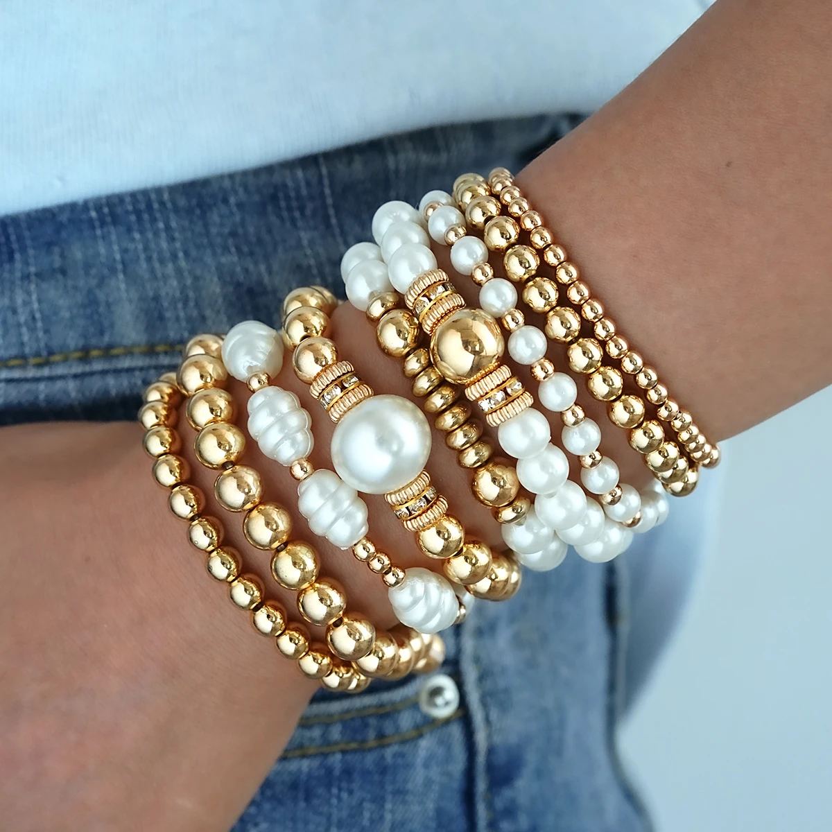Vintage Gold Farbe Perlen Armbänder Set Für Frauen Mode Böhmen Minimalistischen Faux Perle Elastische Armband Boho Urlaub Schmuck