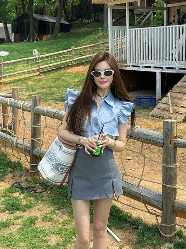 

Korean Style Commute Blue Sleeveless Top Grey Wrap around Skirt Women's Summer Fashion Set Short Sleeve Collar Button up