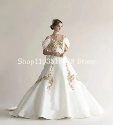 Elegant Satin Formal Wedding Dresses White Strapless Halter Beaded Appliqué A-Line Long Customised Victorian Bridal