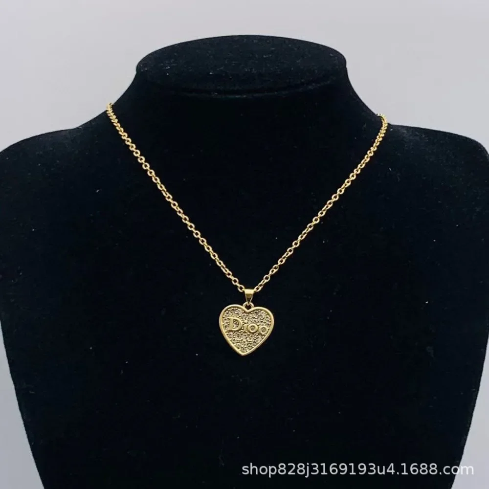 

Легкое роскошное ожерелье с буквой D в минималистском стиле, женское корейское ожерелье, простая цепочка на ключицу