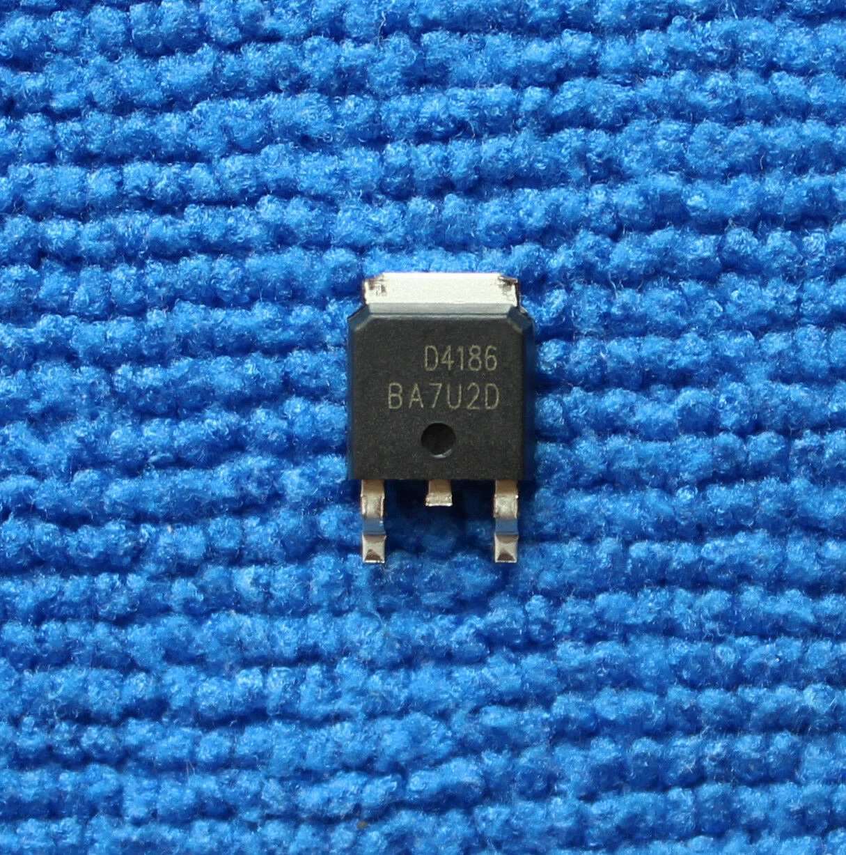 1PCS AOD4186 D4186 TO-252