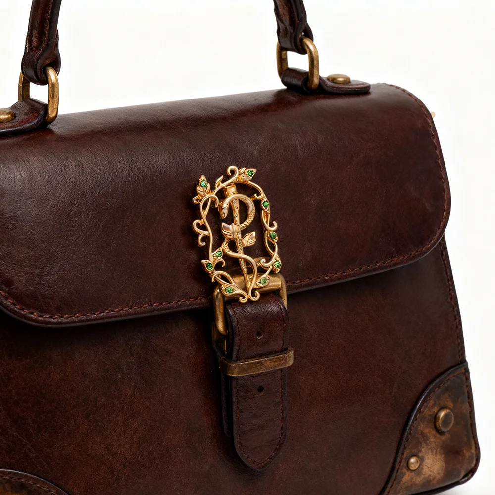 DCARZZ الطبية الأفعى Caduceus بروش دبوس مع كريستال الطب التمريض موضوع ظهره شارة التلبيب مجوهرات لهدايا معاطف للأطباء والممرضات