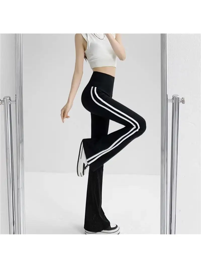 ハイウエストフレアヨガパンツ レディース アウトドアウェア 秋 サイドストライプ スポーツ プラスサイズ アークパンツ ベースレイヤーパンツ