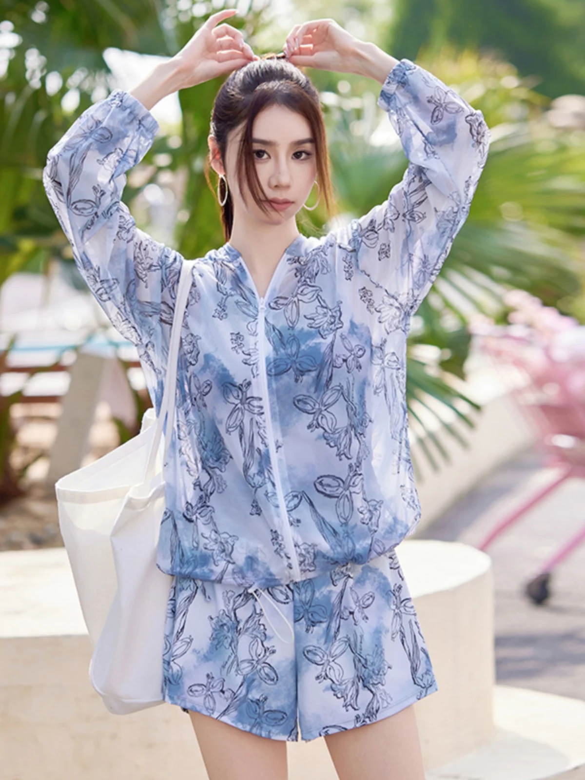 

Женский раздельный купальник Xiaoxue: спортивное бикини для термальных источников, большие размеры, с круглым вырезом и мягкими чашечками