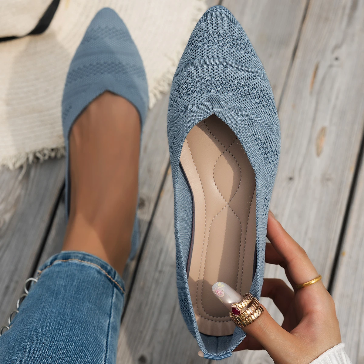 

Elastic Knitted Flats Shoes Women's Pointed Toe Solid Color Knitted Slip on Ladies Shoes Casual Breathable Ballet Flat Loafers