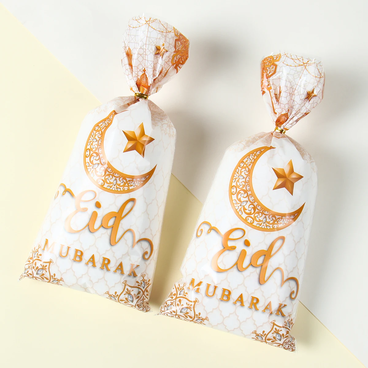 25/50/100pcs Eid Mubarak Gift Bags Plastic Candy Bag Ramadan Kareem Decoration 2024 Islamic Muslim Party Supplies Eid Gifts Bags