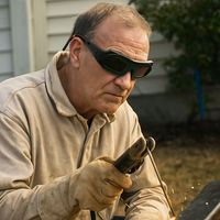 Solar Powered Automatic Dimming Welding Glasses Auto Darkening Anti-glare Welder Glasses Eye Protection Anti-Scratch