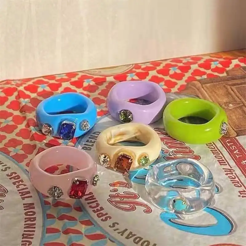 New Y2k Handmade Colored Acrylic Exaggeration Resin Inlaid Gemstones Personality Lovely Rings for Women Girls Party Jewelry Gift