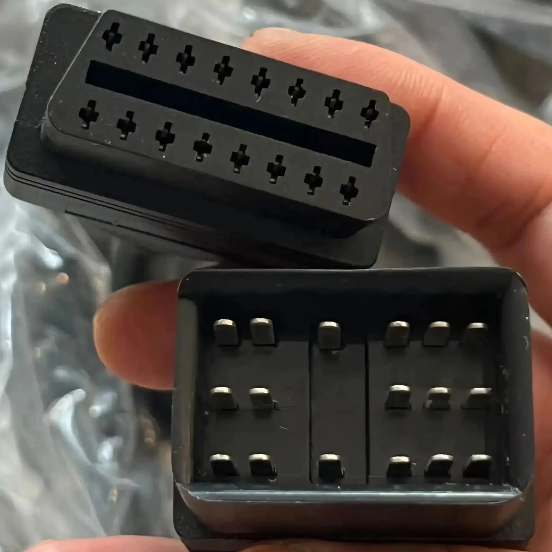 

16Pin to 17Pin OBD2 Cable Converter Female to Male for Toyota Car Scanner Adapter Diagnostic Connection