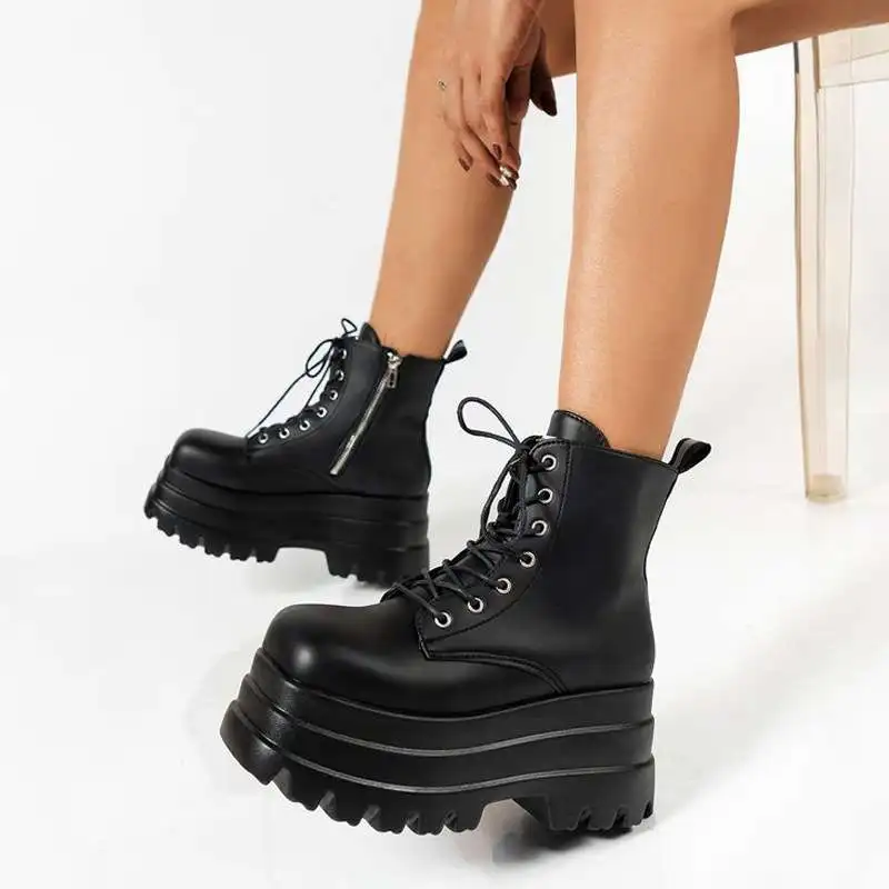 

Женские ботинки большого размера, новинка 2023 года, на толстой подошве, на платформе, короткие, модные, в этническом стиле, водонепроницаемые.