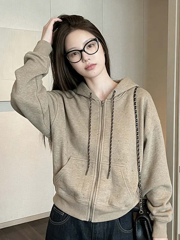 

Unique Beautiful Long Sleeve Hoodie Jacket Women's Loose Slimming Top Spring 2026 New Style Zipper Closure Comfortable Sweats...