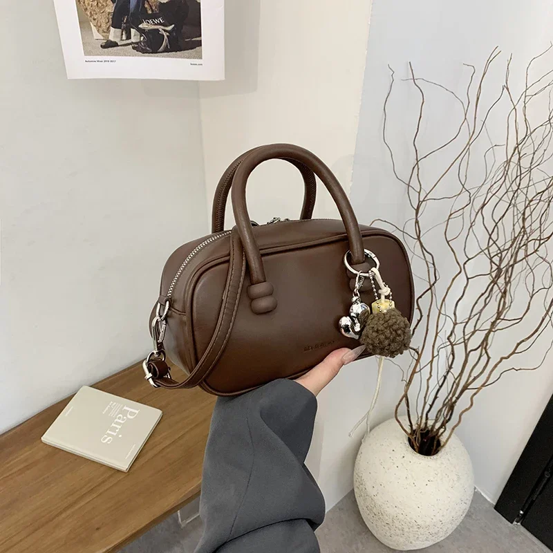 

Новая модная повседневная кожаная дорожная сумка для женщин, деловых поездок, элегантная минималистичная однотонная сумка большой вместимости