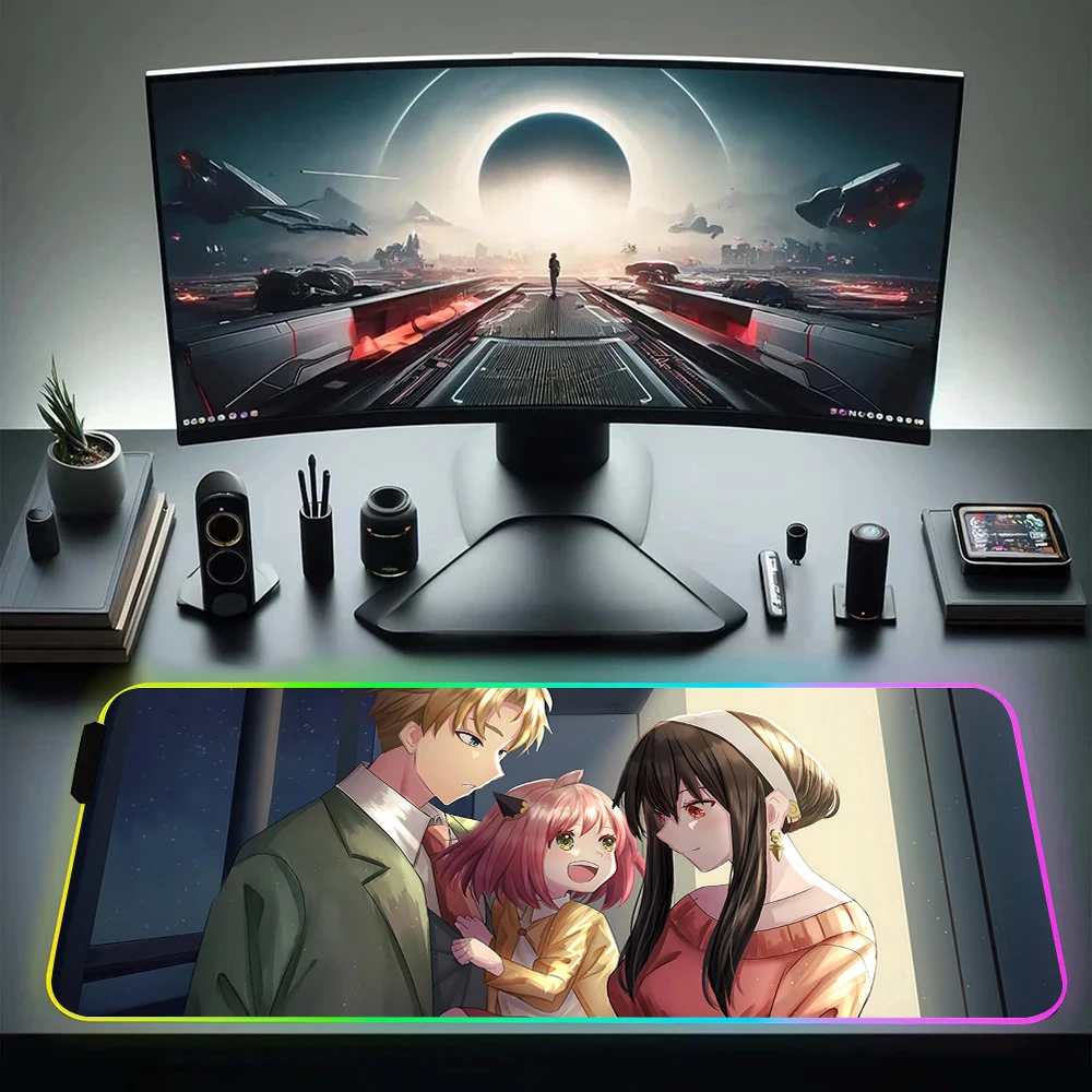 Imagem -05 - Spy x Família Rgb pc Gamer Teclado Mouse Pad Mousepad Led Brilhante Tapetes de Borracha para Jogos Computador Mausepad