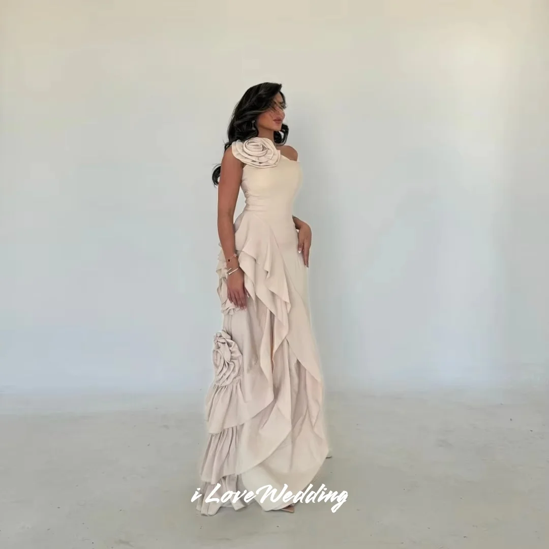 One-Shoulder-Abendkleider 2022, ärmellos, 3D-Blumen, Meerjungfrau, mehrschichtig, bodenlang, plissiert, Hochzeitskleid, individuell anpassbar