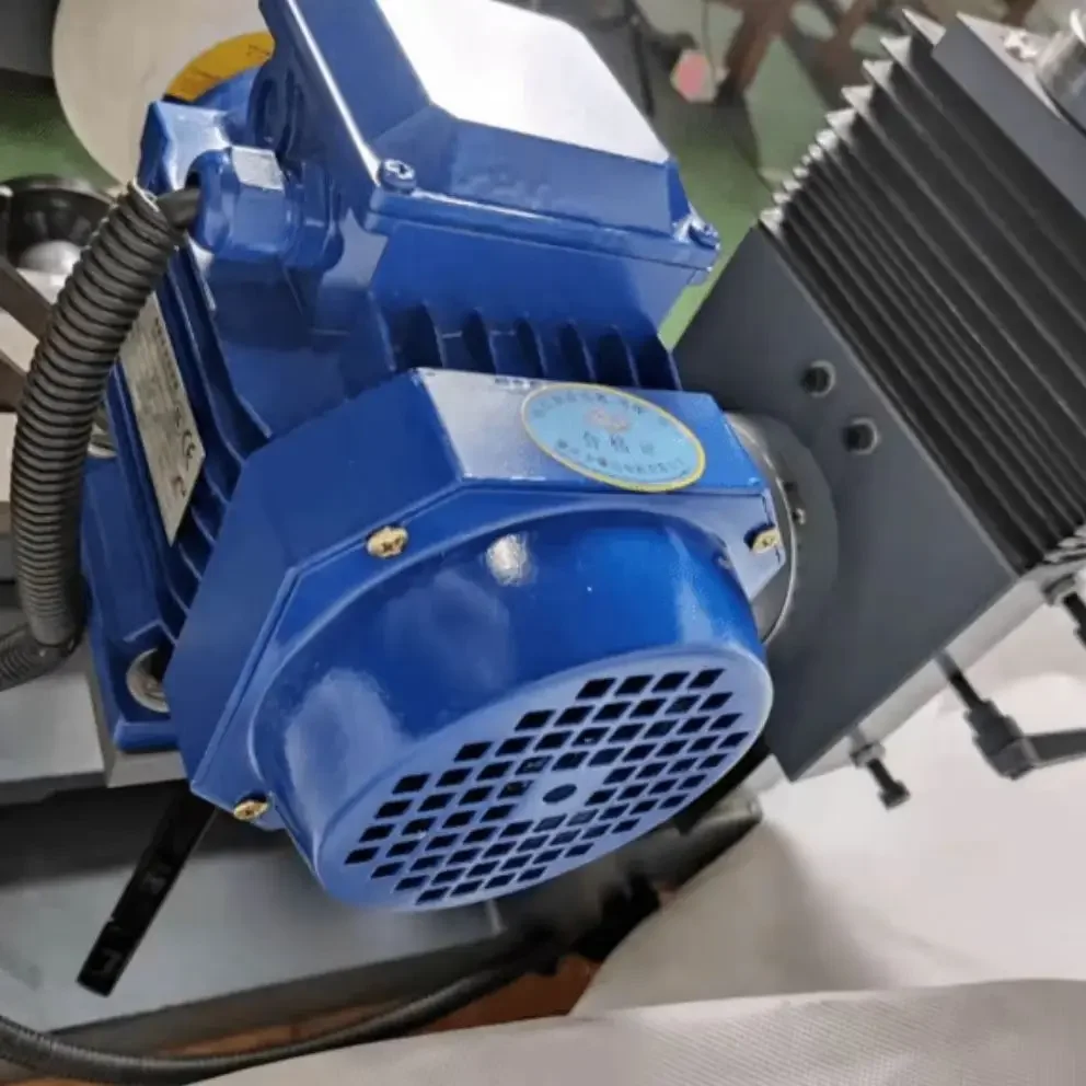 600 Type Universal Tool Grinding Machine Equipped with 50D Accessories, Milling Cutter End Sharpening Machine