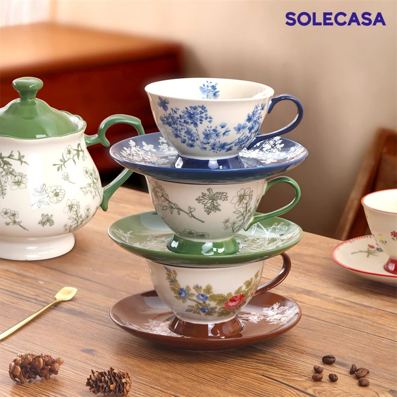 SOLECASA Kaffeetasse und Untertasse Set, elegante Retro-Blumen-Keramik-Kaffeetasse, Nachmittagstee, Tasse und Untertasse, romantische Teegeschirr-Sets