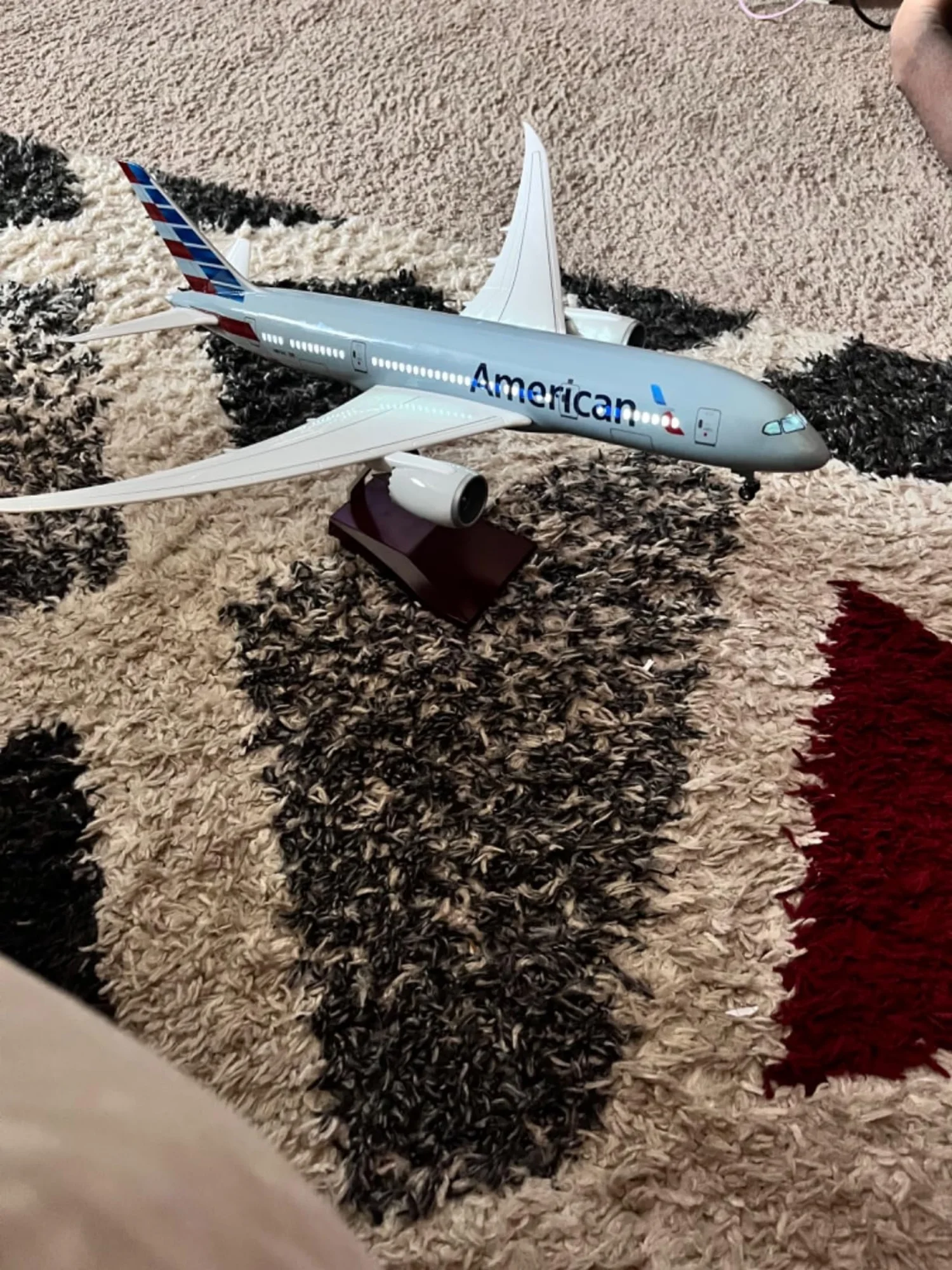 modello-di-aereo-in-scala-1-130-b787-american-airlines-47-cm-aereo-pressofuso-in-resina-con-luci-e-carrello-di-atterraggio-colelction-regalo-ornamento