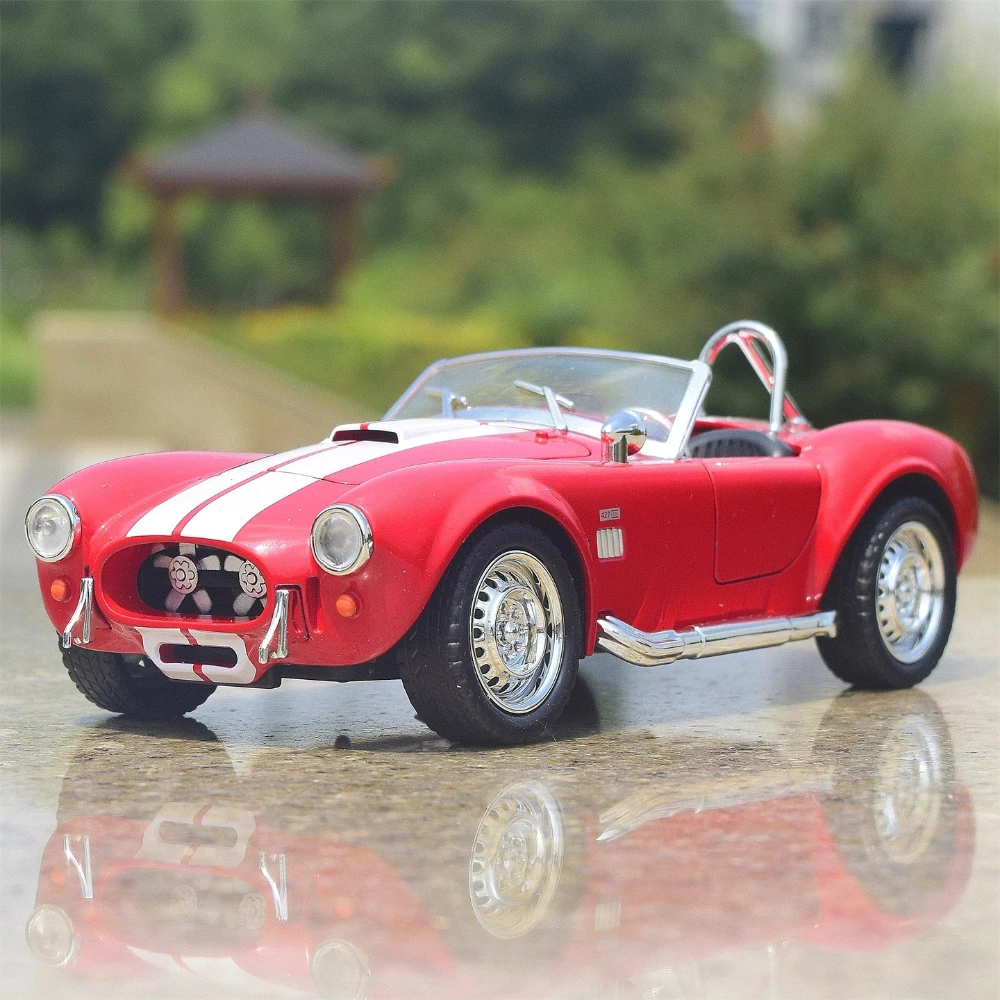 1:22 Shelby Cobra 427 Z4 Toys Sports Cars Models Pull Back Light Music Miniature Car Doors Opened Vehicle for Kid Festival Gifts