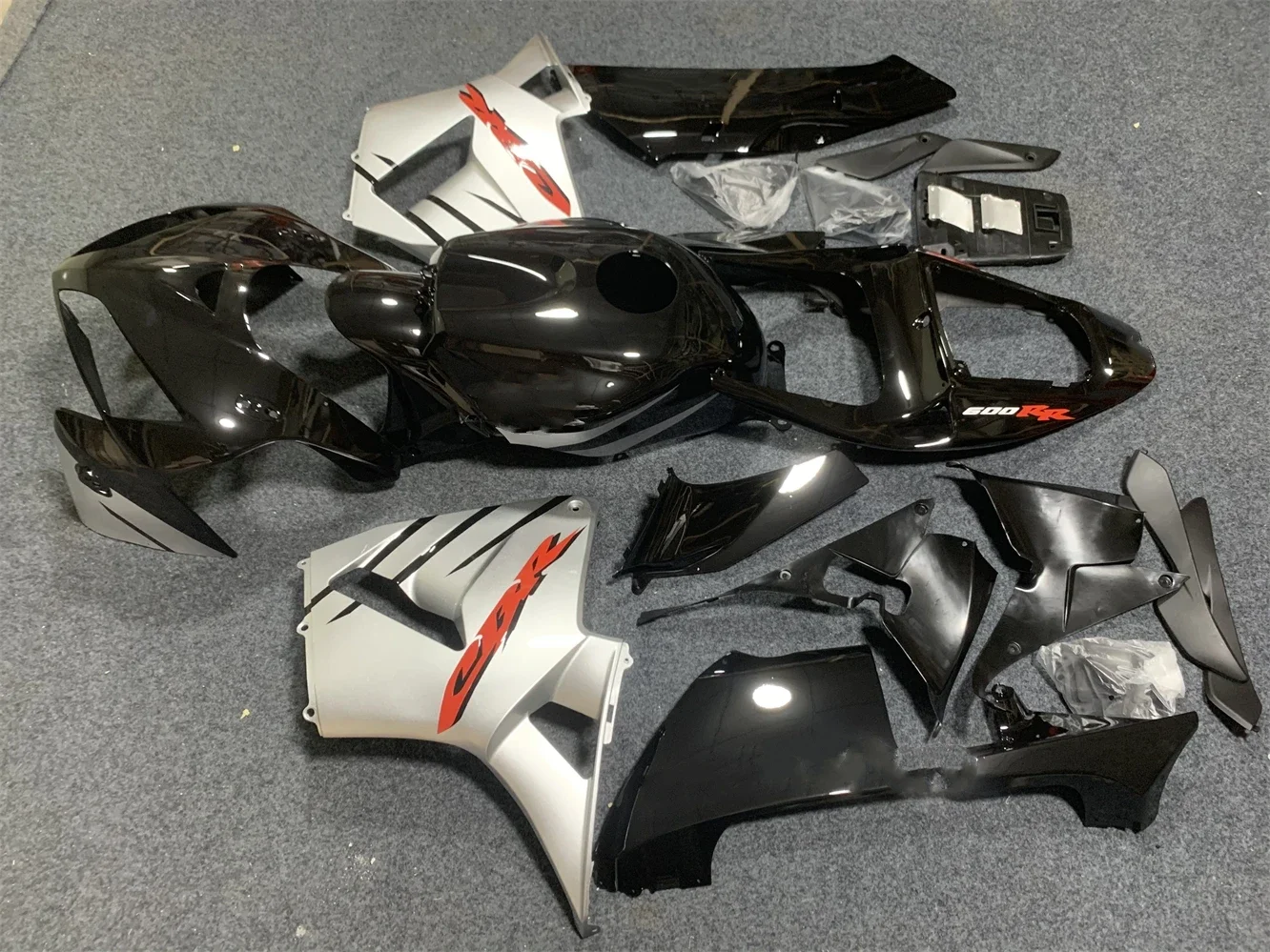 Motorcycle Fairing Kit Suitable for Honda CBR600RR 2005 2006 CBR600 F5 05-06 Fairing Black Silver