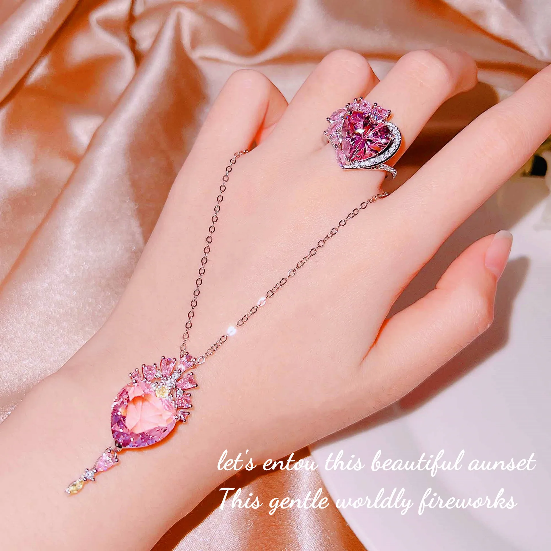 Romantic Women\'s Jewelry Sets 2022 Love Heart Shape Pink Rhinestone Crystal Pendant Necklaces Rings Birthday Gift For Girlfriend