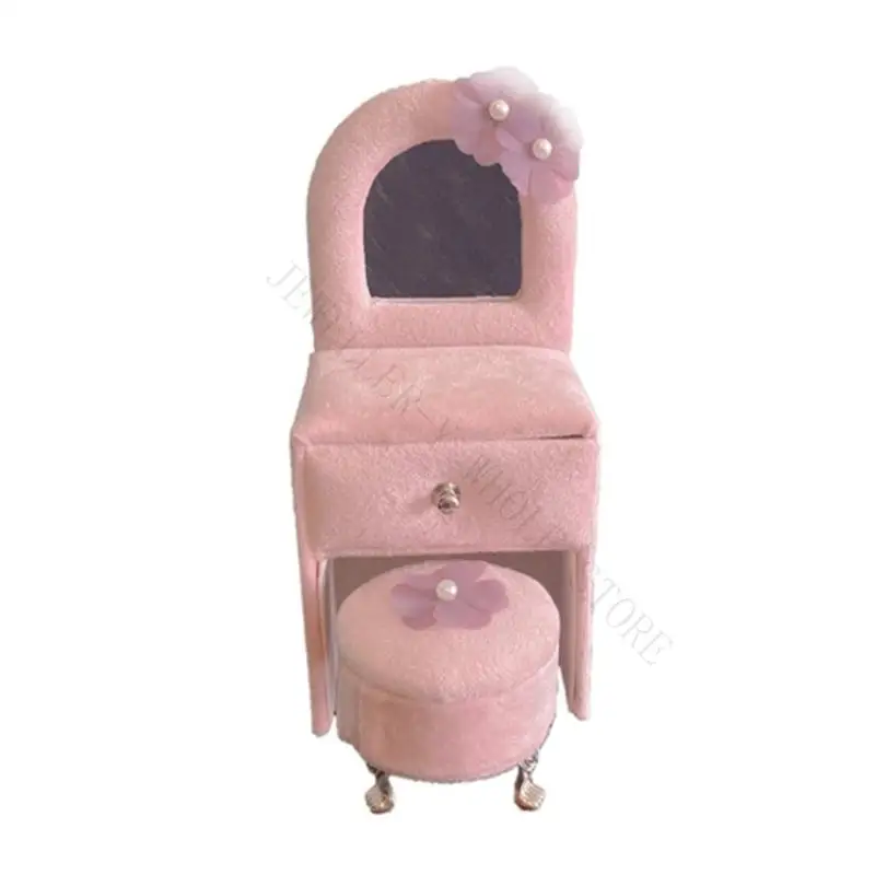 R7UF Jewelry Display Storage Box, Soft Textile Tabletop Case with Floral Detail for Shelf and Dresser Use Indoors Daily