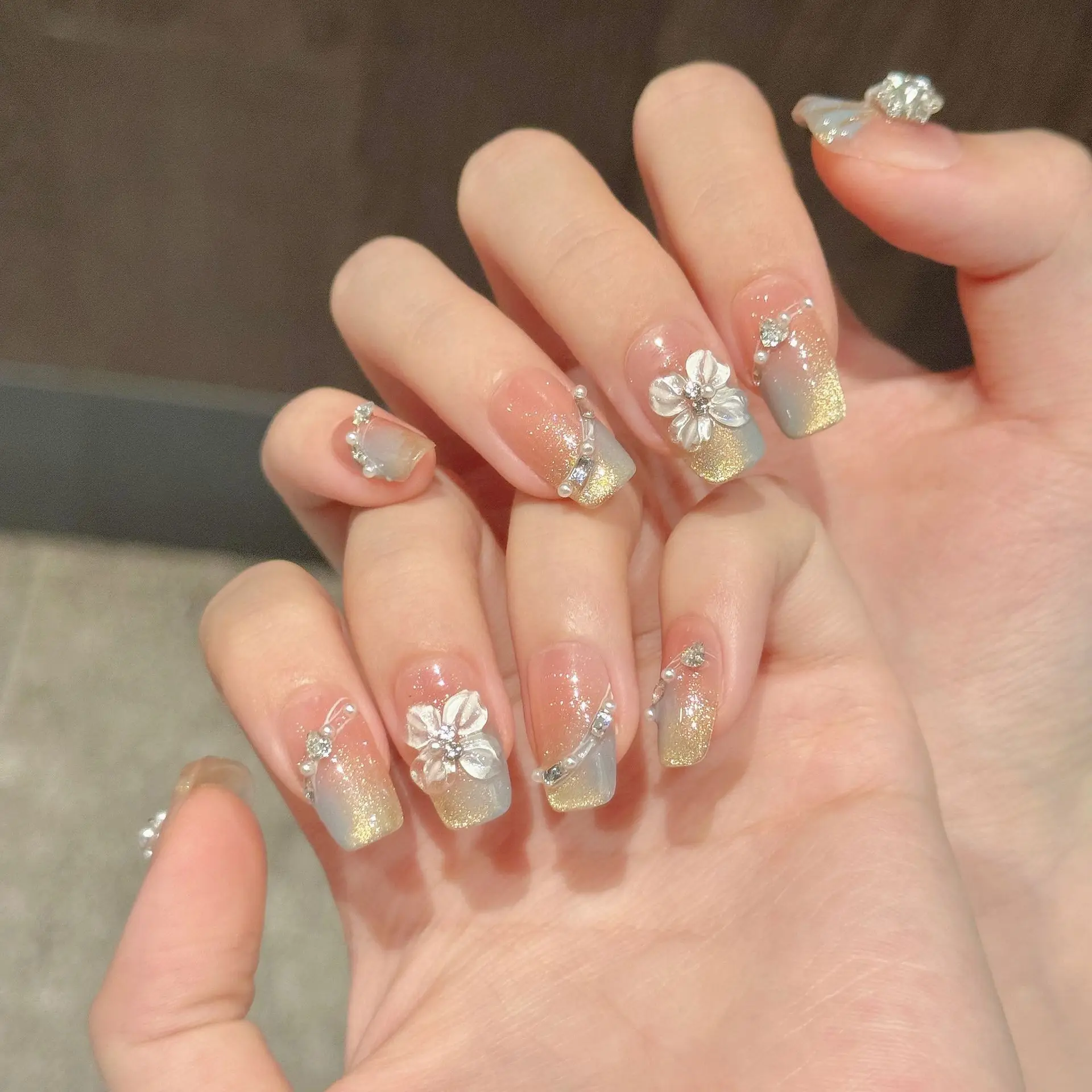 مجموعة أظافر مصنوعة يدويًا اضغط على عين القطة حورية البحر ثلاثية الأبعاد أظافر صناعية فرنسية مع غراء متوسط الطول من الأكريليك غطاء كامل أطراف أظافر مانيكير #2