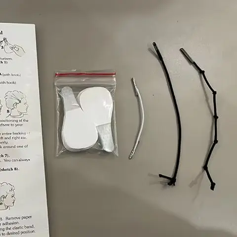 目に見えないフェイスリフトテープとバンドセット、20/40個の低刺激性透明リフティングパッチ、3/4調節可能な伸縮性ストラップ付き