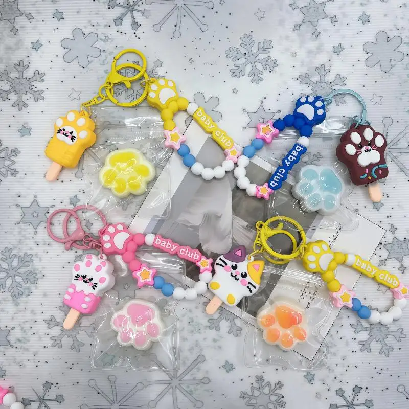 New 1Pcs Cat Claw Pinch Fun Ice Transparent Cat Claw Keychain Mini Squeeze Toy For Boys And Girls Backpack Pendant Small Gift