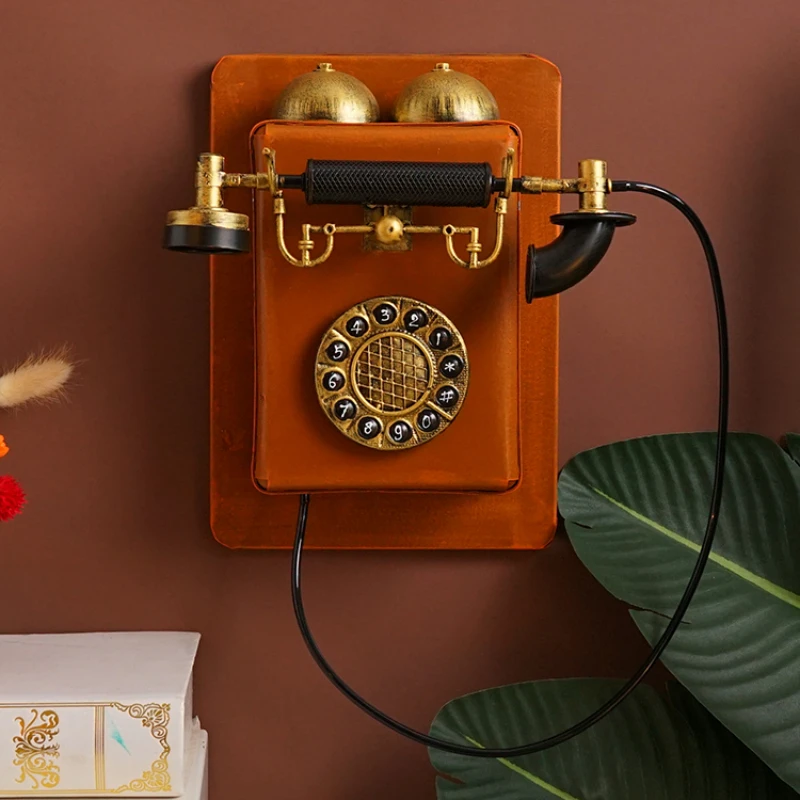 

Vintage Iron Simulated Telephone Decor Retro Style Wind Chime Wall Hanging Pendant for Outdoor & Indoor Charm