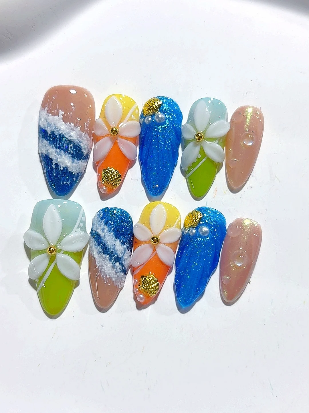 

Ocean Series Wave Flowers Resort Style Nail Art Fashion Manicure (D476)