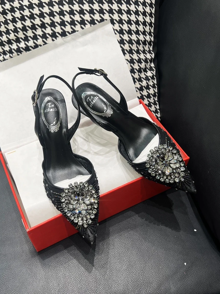 Sandali estivi con una linea di diamanti tacchi alti da donna scarpe di cristallo con tacco sottile nero sandali Sexy da donna