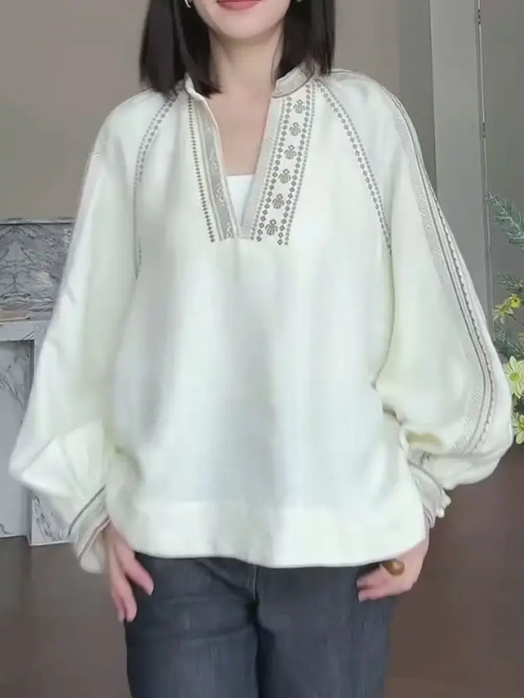 

Retro Embroidered Loose Women's irt Spring Autumn plus Size 300 Pou Faionable Versatile Top for plus Size Women