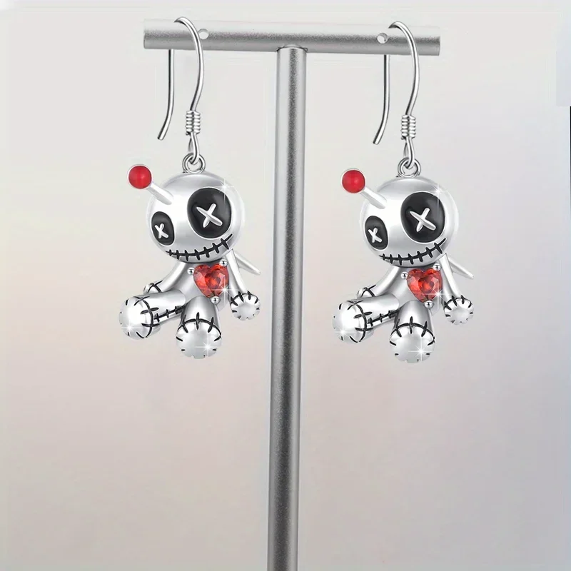 1 Pair Creative Funny Voodoo Doll Red Heart Pendant Earrings, Punk Cartoon Holiday Decoration Accessories, Halloween Gift Luxuri