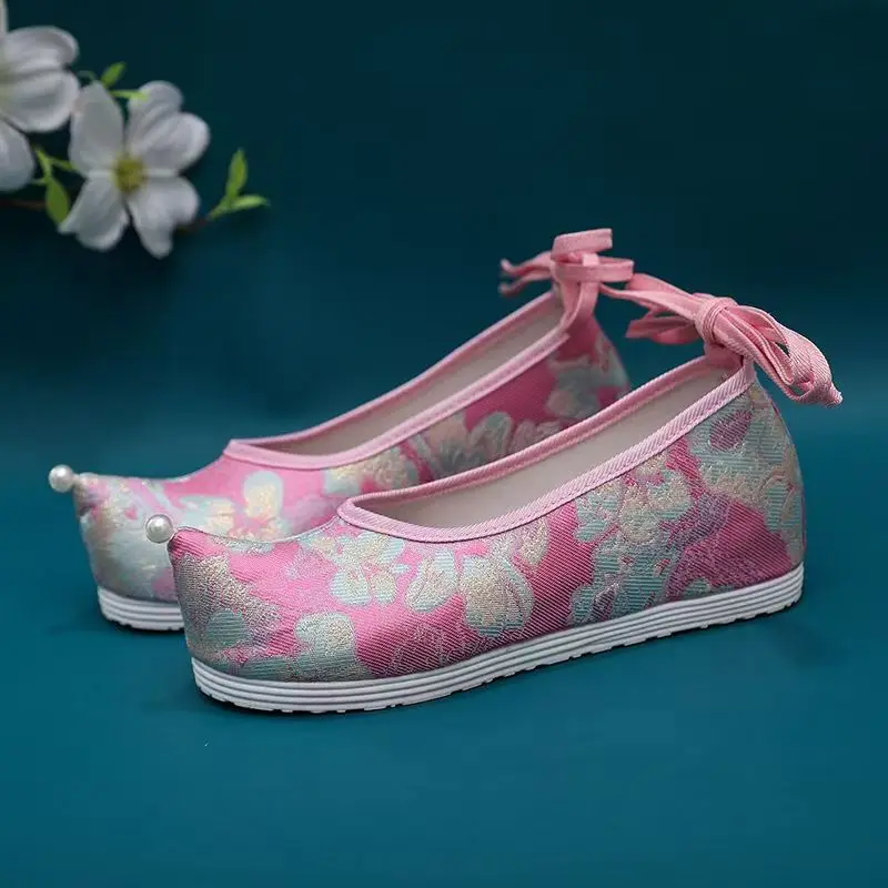 

Women Cocked Shoes Toe Hanfu Shoes Spring Autumn New Flat Sole Non Slip Shallow Ankle Strap Ethnic Style Horse Face Skirt Shoes