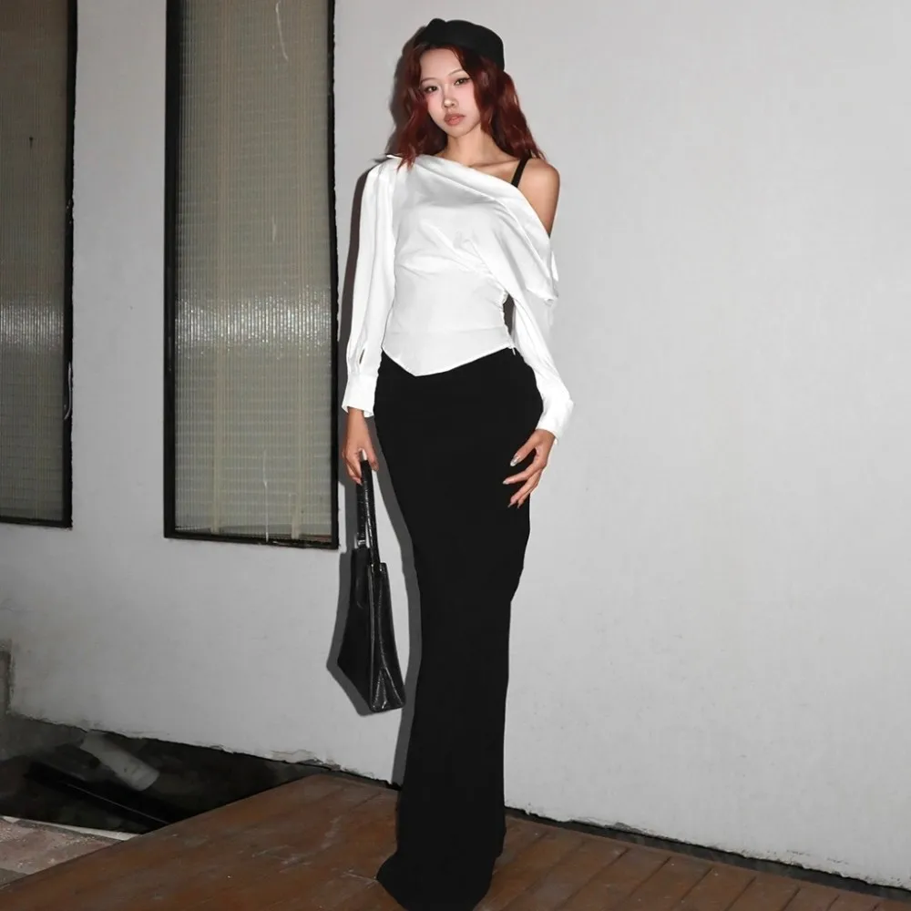 

SylCue Irregular Design T-Shirts Woman Skew Collar Off Shoulder Full Sleeve Shape Waist Look Slimmer Street Casual Fashion Tops