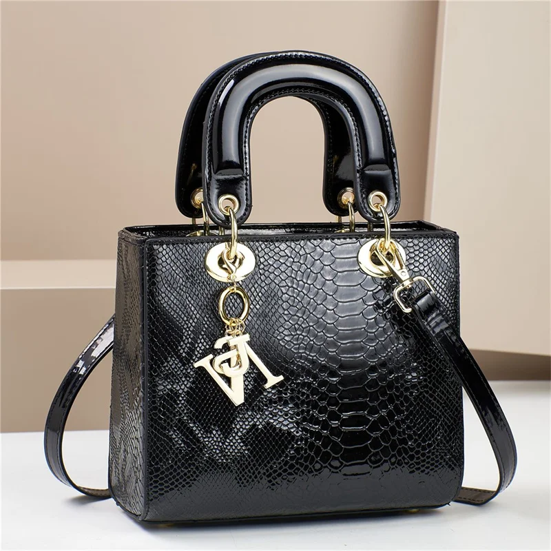 

​​Effortless Timeless Female Bag Handbag Mini Clutch Bag Ageless Simplicity For Perennial Wear​​