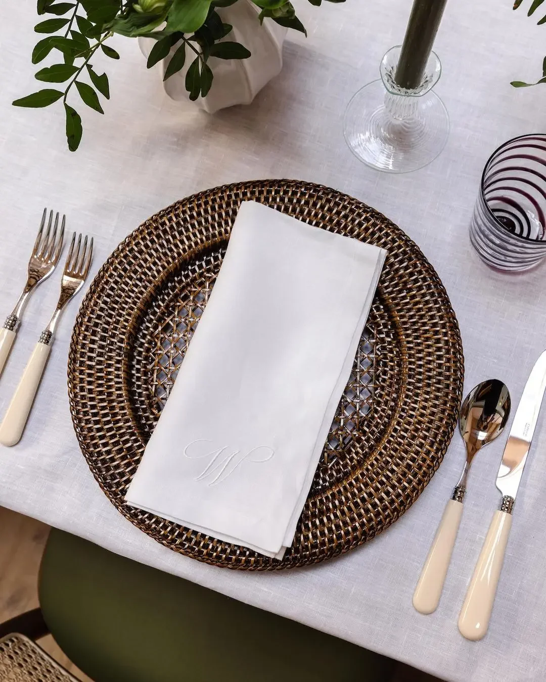 10PCS Personalized Design Housewarming Gift Wedding 100% Linen Napkins,Customized Monogram Linen Cotton Dinner Cloth Embroidered